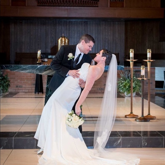 Meet your Posher, Sheena - Picture 1 of 1